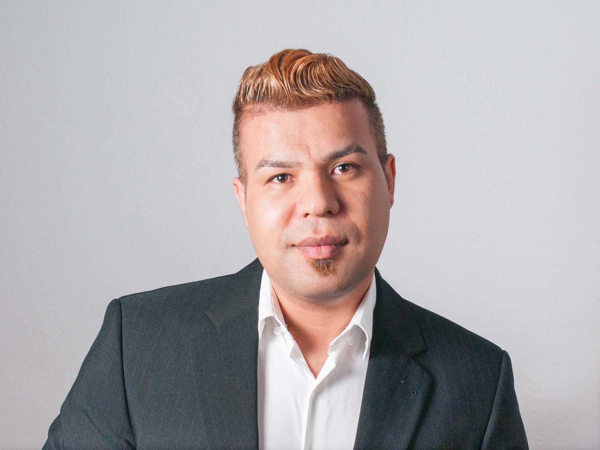 Reza HOSSEINI